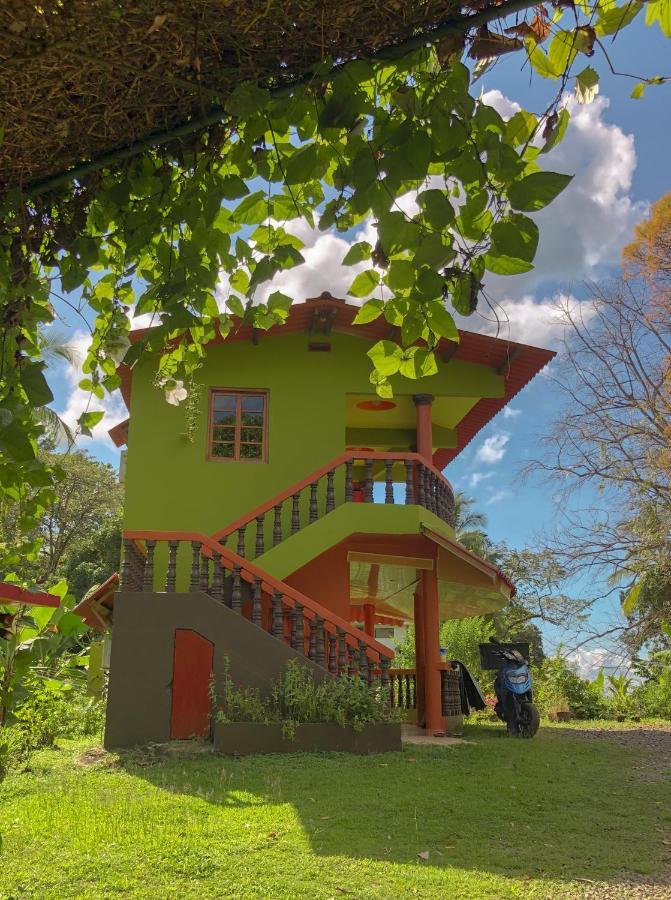 Hostal Familiar Rolo سانتا كاتالينا المظهر الخارجي الصورة