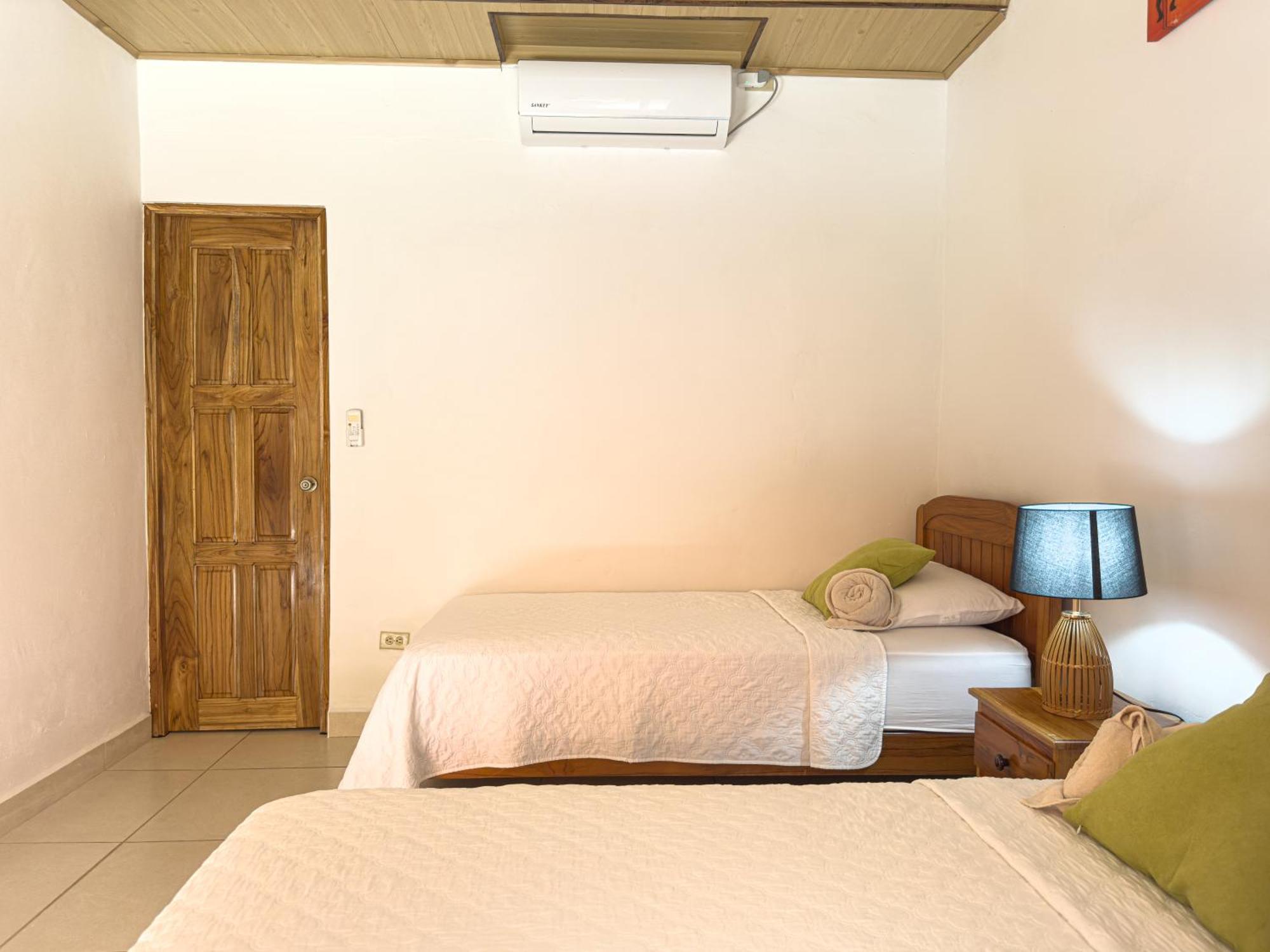 Hostal Familiar Rolo سانتا كاتالينا المظهر الخارجي الصورة